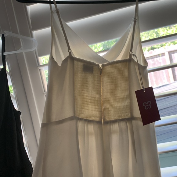 Nwt Aritzia dress - Picture 3 of 5